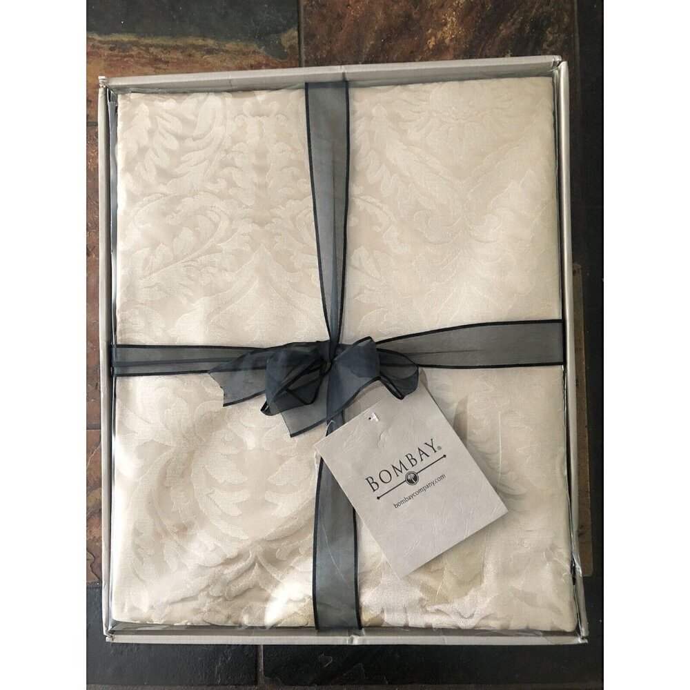 NWT Vintage Bombay Company Queen Size Duvet Set Taylor Taupe